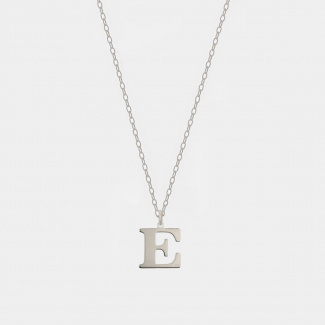 Naszyjnik z literką E - 42 cm srebrny