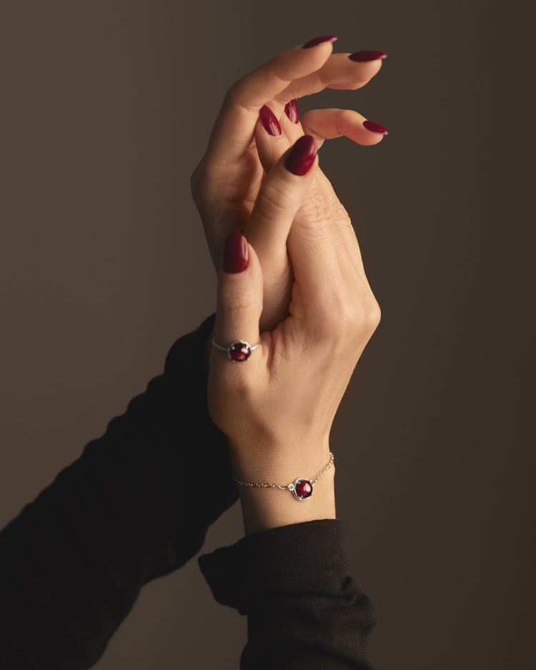 Bransoletka z&nbsp;granatem Aura Garnet