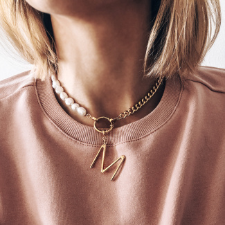 Choker z pereł i DUŻA LITERA DO WYBORU
