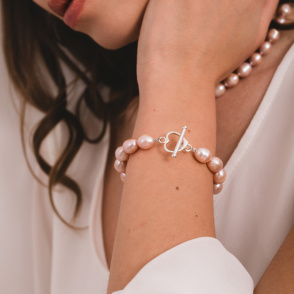PINK LOVE Bransoletka z pereł różowych z zapięciem serce srebrne
