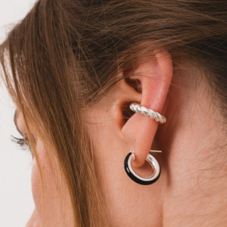 BLACK HOOPS S 18 MM Kolczyki koła srebrne z emalią